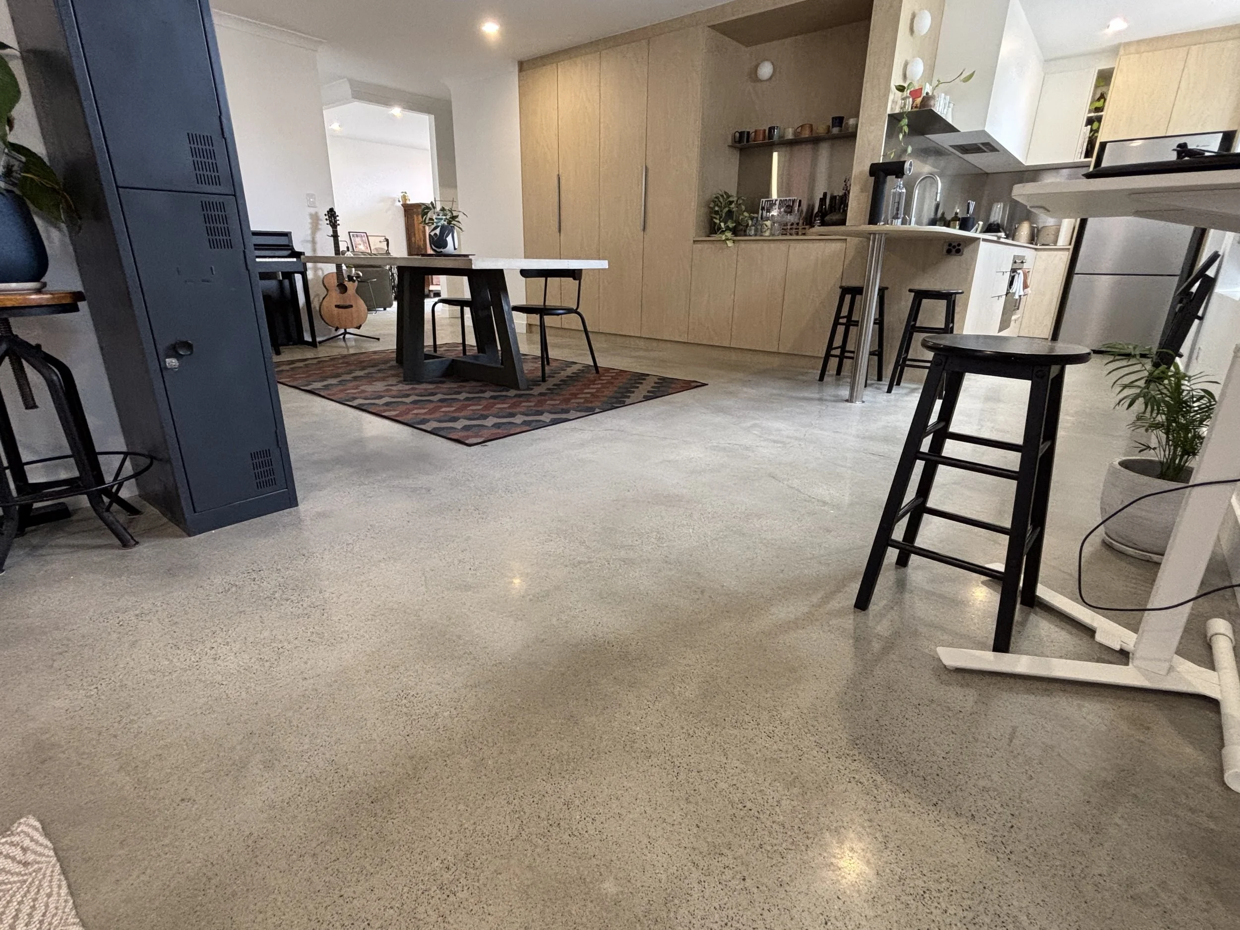 Garage epoxy flooring